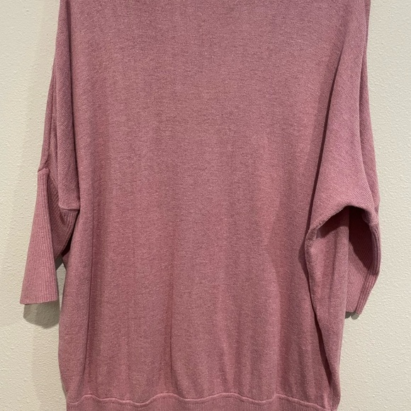 Matty M Mauve V neck Dolman sleeve Oversized Sweater. Size Small - Picture 5 of 5